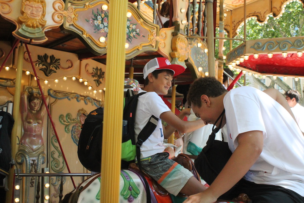 Village Camps International Summer Camp Ard&egrave;che, France 2019-07-26 https://www.villagecamps.com/journals_admin/images/2229-4857-Avignon25 copy.jpg